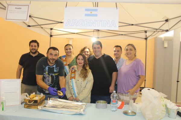Nules acoge la 'V Trobaba Gastronòmica' con la participación de ochos países