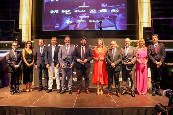 Roberto Martínez (Marnys) y José Manuel Mateos (Scentium Flavours) se alzan con los Premios Executive ENAE