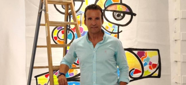 El arte de Álvaro Peña ondula fuera de la zona de confort: expone sus 'Interferencias' en Murcia 