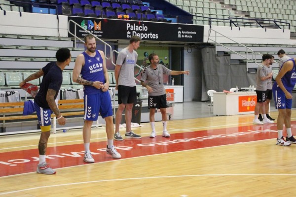 McFadden, Radovic y Pustovyi llegan a Murcia para entrenar con el UCAM CB tras disputar el Europeo 