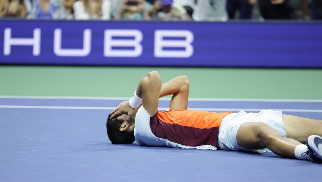 Carlos Alcaraz hace historia de la grande: primer título de Grand Slam y nuevo rey del tenis mundial