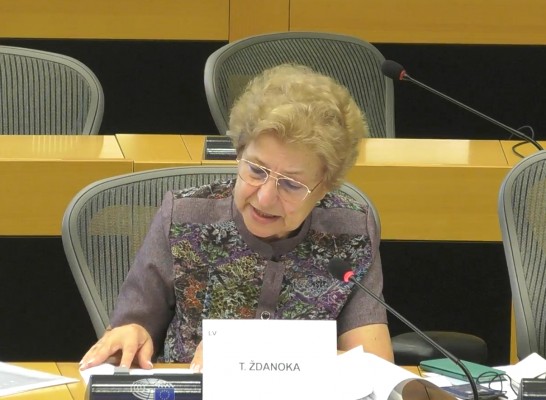 Europa advierte de que tomará medidas si no se cumplen las leyes ambientales en el Mar Menor