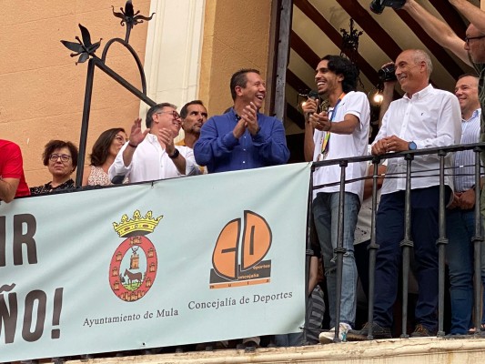 Katir, en Mula: 