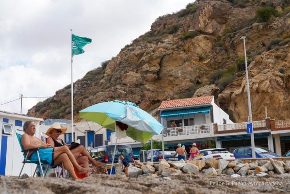 El Portús se cuela entre las playas más sostenibles del país: ya ondea en ella una bandera 'S' 