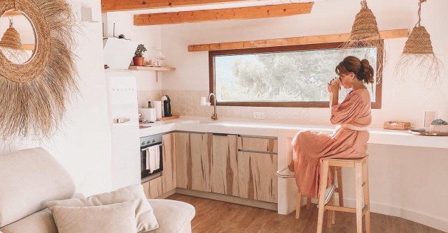 Una casa cueva de diseño en el corazón del Valle de Ricote: con piscina, jacuzzi y unas vistas mágicas