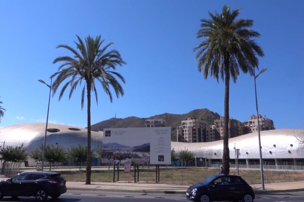 Tomás Olivo ya tiene la licencia de obras para levantar el primer edificio de 66 viviendas en la avenida del Cantón en el Plan Rambla