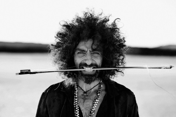 Ara Malikian inundará El Batel de Cartagena con la magia de su música 