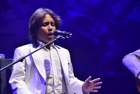 Ángel Rayo se sube con nueve años al escenario del Cante de las Minas: arranca unas semifinales de nivel