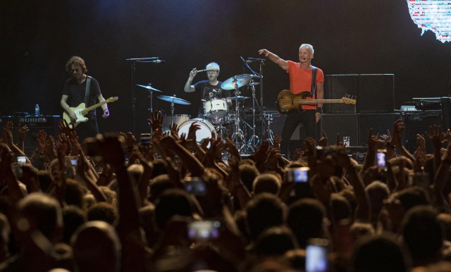 Sting está hecho de otra pasta: emociona en Murcia con canciones y una voz que no tienen edad