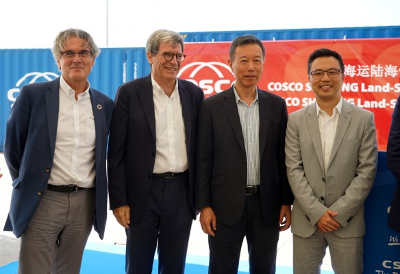 Cosco potencia su actividad ferroviaria en València sobre la experiencia de El Pireo