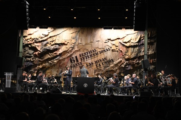 El Cante de las Minas no olvida: primera jornada de reconocimientos y raíces musicales