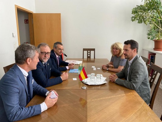 Martí plantea una acción en Alemania para promocionar Castellón como destino turístico