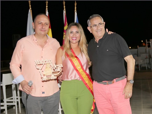 Nazaret Navarro López, nombrada Madrina de La Asociación Cultural Mesa Café de La Unión