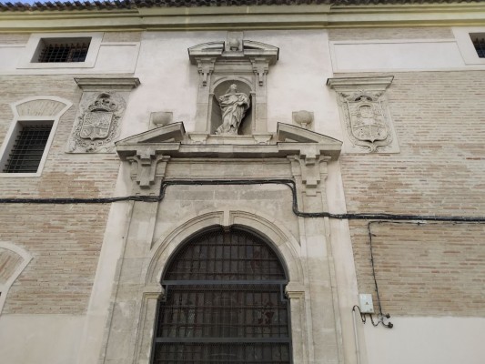 Cultura ordena la descontaminación visual en monumentos de Murcia 