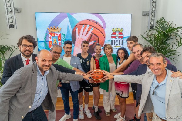 El FC Cartagena CB integra en sus bases al CB Femenino de Cartagena 