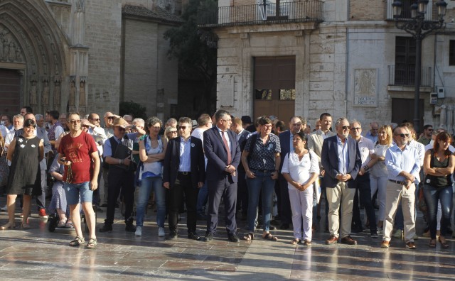 Juristes Valencians reclama en una concentración recuperar el derecho civil valenciano