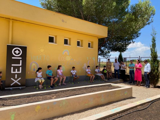 Dos colegios de Fuente Álamo inauguran huertos ecológicos impulsados por X-Elio