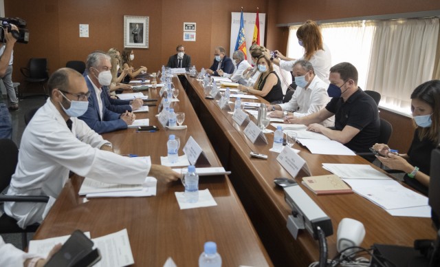 El Provincial aprueba estatutarizar 26 plazas vacantes de funcionarios para afianzar la plantilla