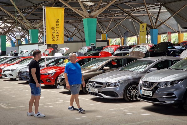 Motorocasión Castellón 2022 afronta una segunda jornada marcada por la intensa ola de calor 