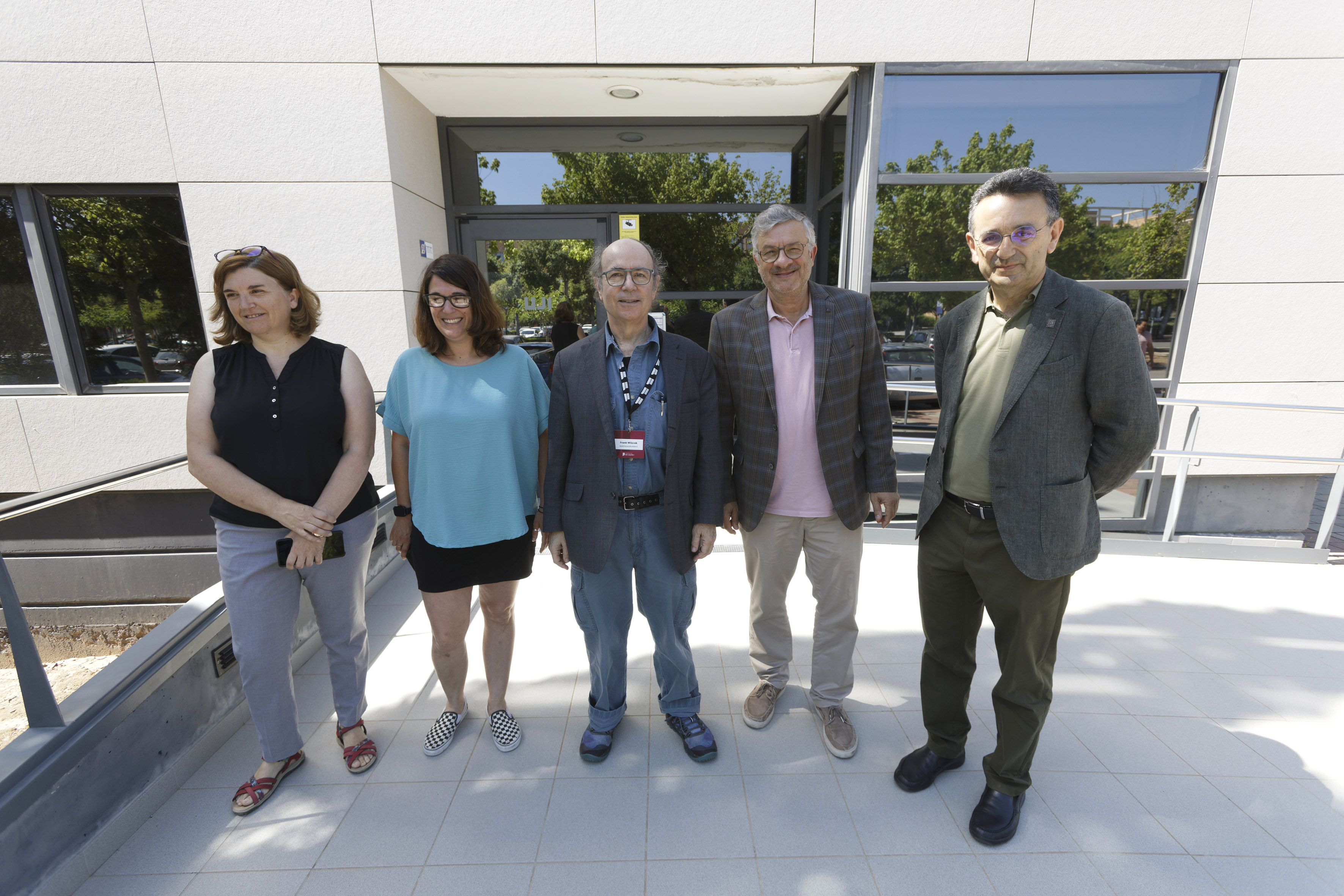Los premios Nobel de Física Frank Wilczek y Serge Haroche visitan la UJI