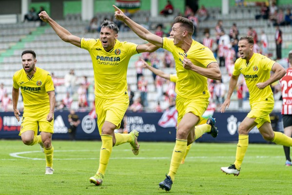 El Villarreal B remonta al Logroñés y jugará la gran final para subir a Segunda
