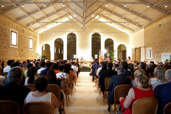 Más de 400 gestores administrativos asisten a la gala en conmemoración del patrón de la profesión