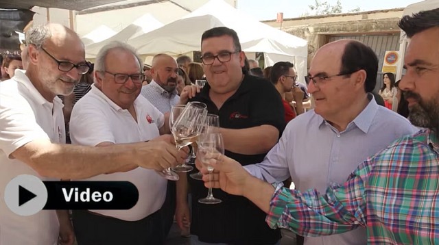Les Useres conquista a los amantes del vino con su VIII edición de la Fira del Vi