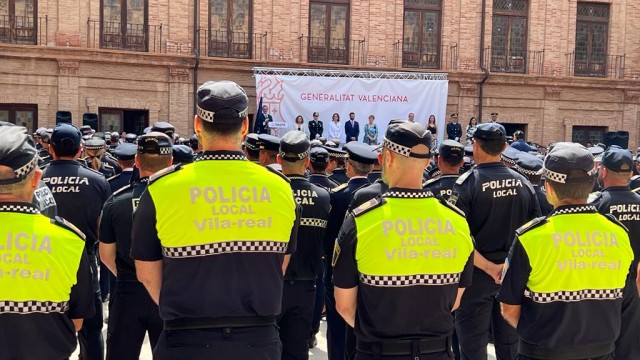 La Generalitat reconoce la labor de los agentes de Policía Local de la provincia