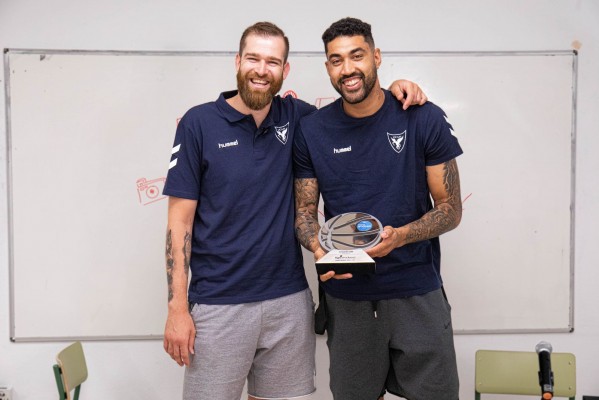 Augusto Lima, del UCAM CB, gana el Premio Endesa 2022 por su energía en la Liga