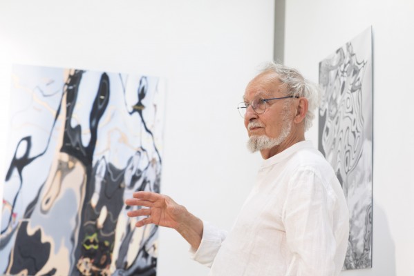 El fotógrafo francés Jean Duroux muestra la magia del agua en el Museo de la UMU