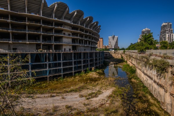 Nou Mestalla: 'ahogado' por el tiempo... y los retrasos