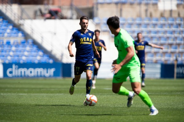 El UCAM CF confirma el descenso a una Segunda RFEF en la que el Águilas peleará por salvarse