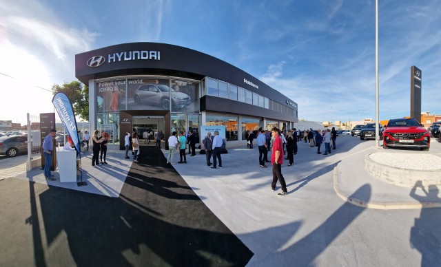 Mobikorea-Hyundai luce nuevo concesionario