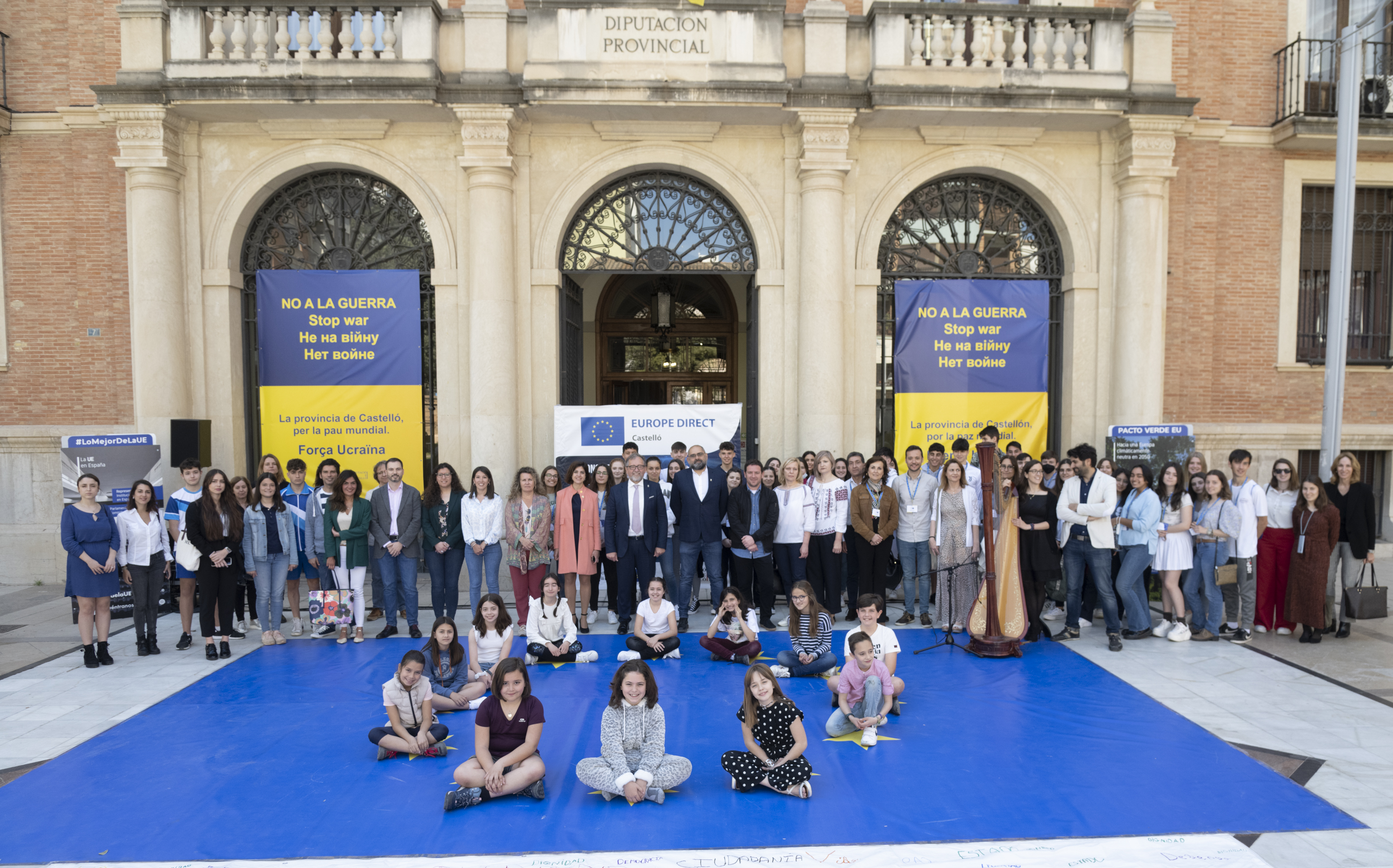 La Diputación muestra su deseo de que Ucrania se pueda incorporar pronto a la UE
