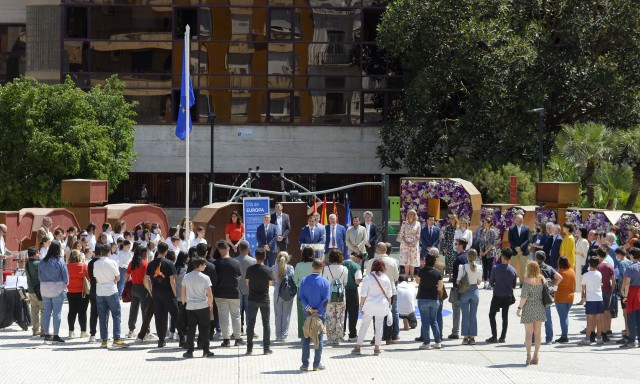 Murcia reivindica con una fiesta en pleno centro el valor de la Unión Europea