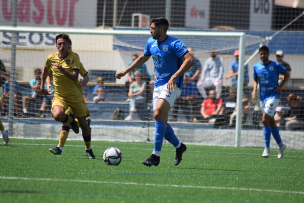 El Mar Menor sale de puesto de promoción (1-1) y el Águilas cae a zona de descenso (0-1)
