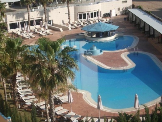 El hotel Abity abrirá sus puertas la última semana de mayo para 'reactivar' el Estacio de La Manga