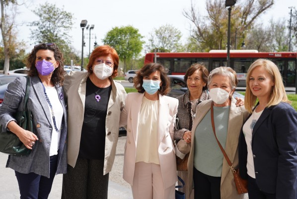 El Gobierno reconoce el papel de las mujeres de sectores esenciales durante la pandemia
