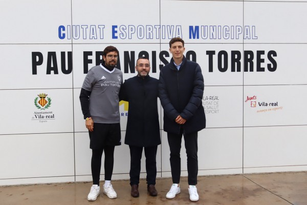 La Ciudad Deportiva de Vila-real ya luce como CEM Pau Francisco Torres