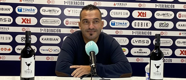 El Yeclano, lanzado tras el 1-4 en Sevilla, recibe al Recreativo de Huelva en La Constitución 