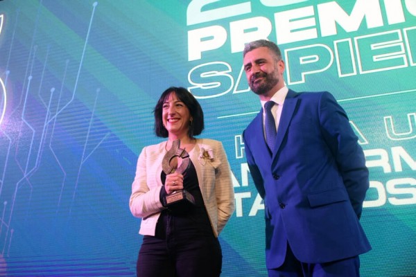 El COIICV distingue a profesionales que sobresalen en el uso de las TIC con los Premios Sapiens