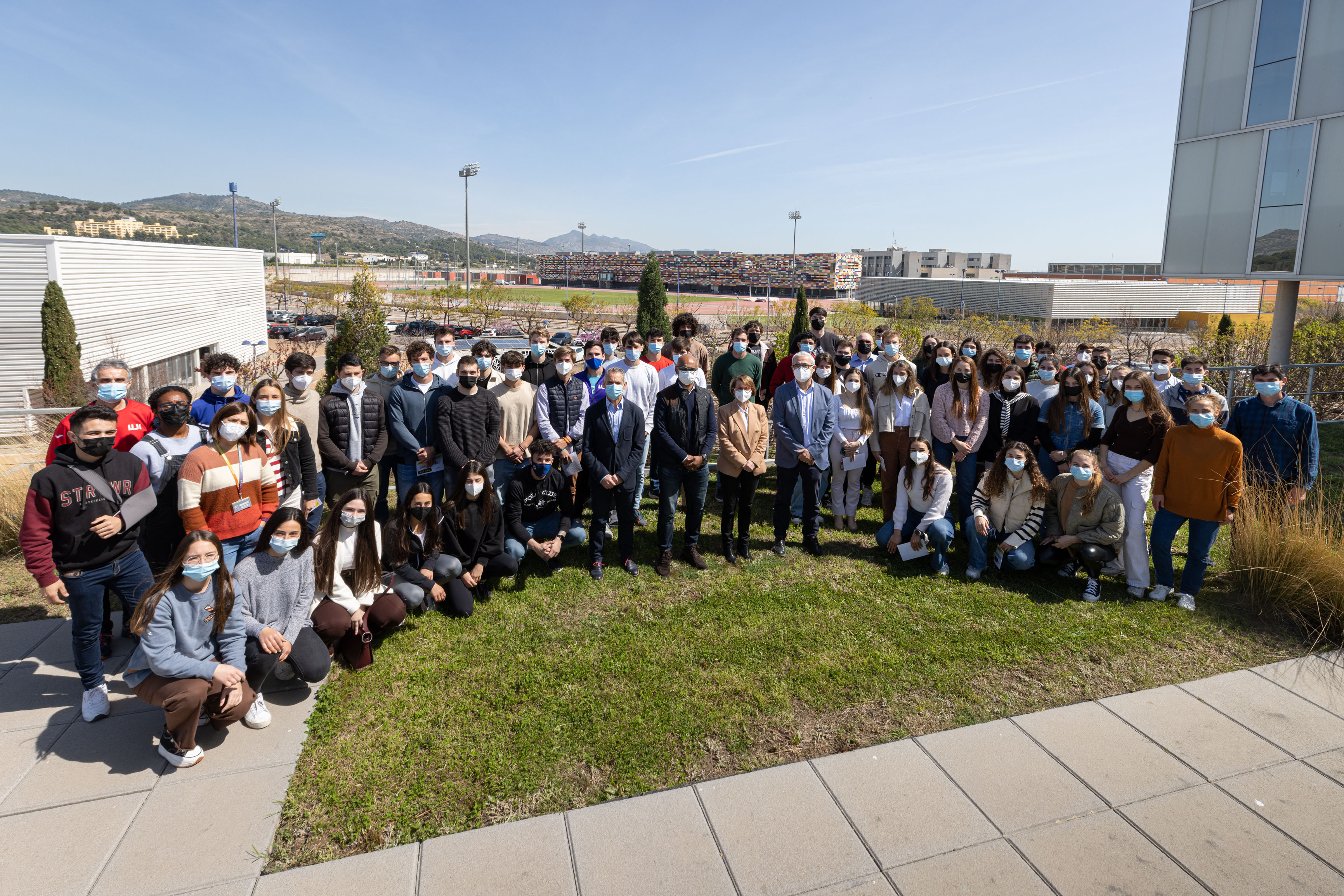 La UJI reconoce a sus deportistas de élite y entrega las 41 becas de la Cátedra Endavant Villarreal CF