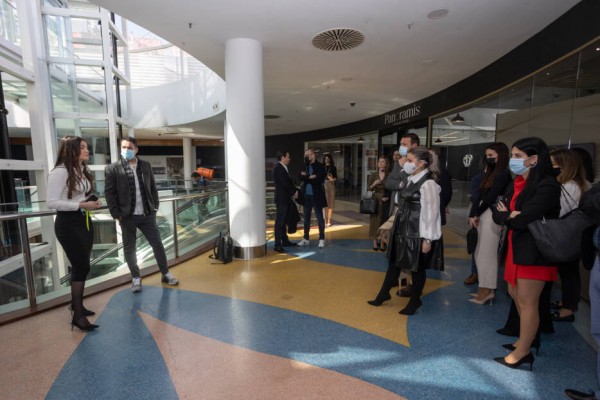 FacePhi se muda a Panoramis para crecer y explora nuevas líneas lejos de la biometría