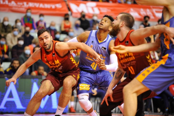 Las reacciones del UCAM CB se quedan sin premio ante uno de los grandes de la Liga