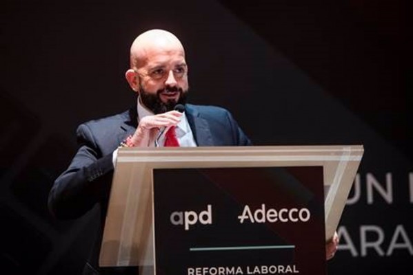 Los agentes sociales destacan el consenso en la reforma laboral y su importancia para la recuperación económica