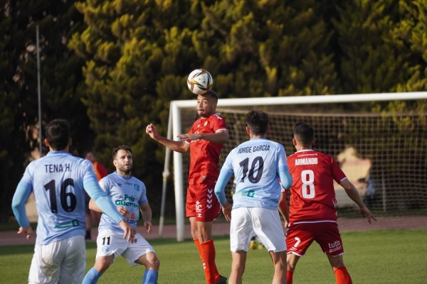 El Murcia cae sin argumentos en El Ejido tras 13 jornadas sin perder y se aleja del ascenso directo