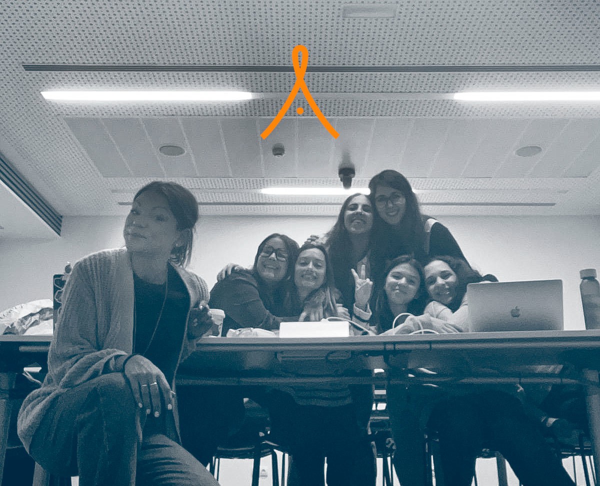 Miembros de Proyecto Alicia, de izquierda a derecha: Miriam Sánchez, Paula Girela, Alicia Serrano, Delfina López, Irene Castillo, Amanda Oropeza y Sofía Alfano. - 