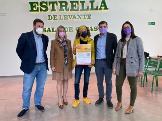 Murcia se suma a la marcha solidaria de 'Magic Line' de Estrella de Levante