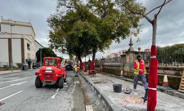 La Ronda de Garay de Murcia se ensancha: aceras más accesibles y reasfaltado