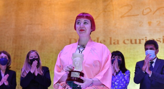 María Zaragoza, Premio Azorín 2022 por su novela 'La biblioteca de fuego'